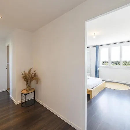 Le Bellevue - Logement Proche Des Parcs Angevin アパート